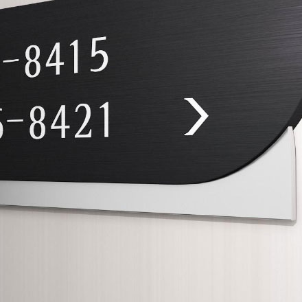 創意展示廳桌椅設計案例分享:展示產品與品牌的獨特風格